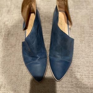 Free People Royale Flat - EURO size 39 (US size 8)